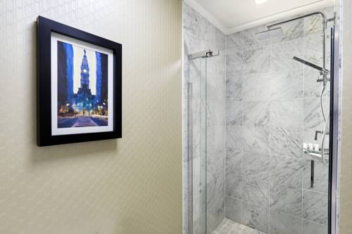 Imagen de la habitación del Hotel The Westin Philadelphia. Foto 3