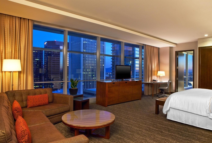 Imagen de la habitación del Hotel The Westin Phoenix Downtown. Foto 11