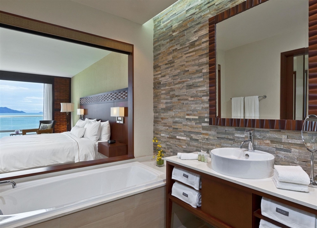 Imagen de la habitación del Hotel The Westin Playa Bonita Panama. Foto 6