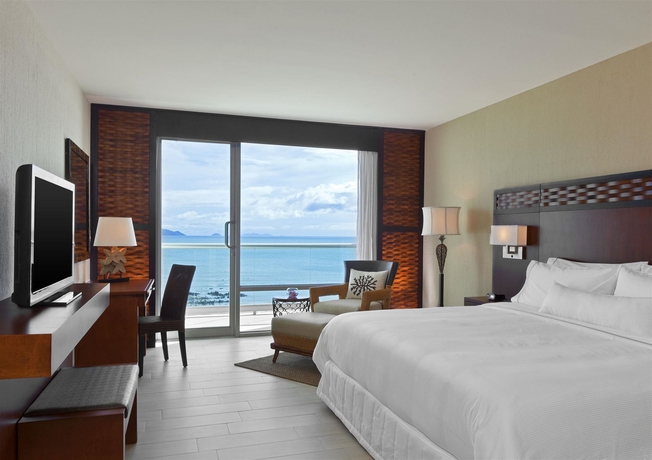 Imagen de la habitación del Hotel The Westin Playa Bonita Panama. Foto 9