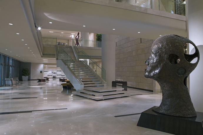 Imagen de los interiores del Hotel The Westin Pune Koregaon Park. Foto 15