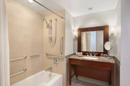 Imagen de la habitación del Hotel The Westin Reston Heights. Foto 5