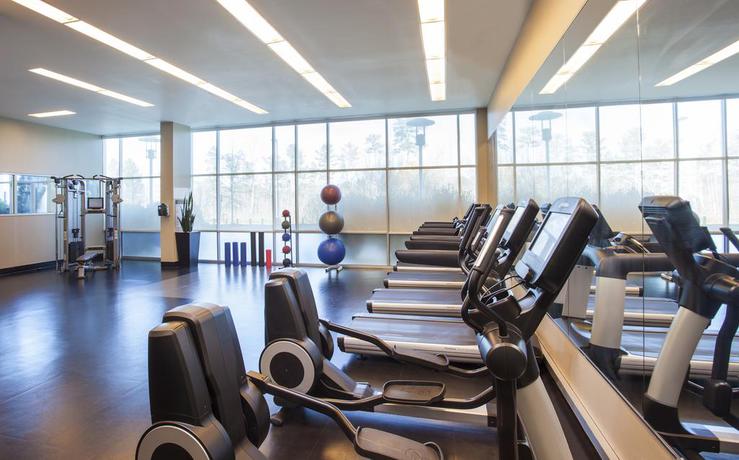 Imagen de los interiores del Hotel The Westin Richmond. Foto 11