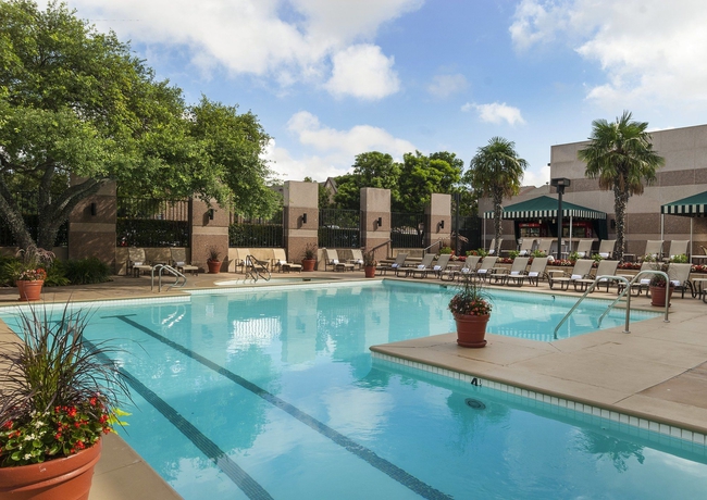 Imagen de la piscina del Hotel The Westin San Antonio North. Foto 10