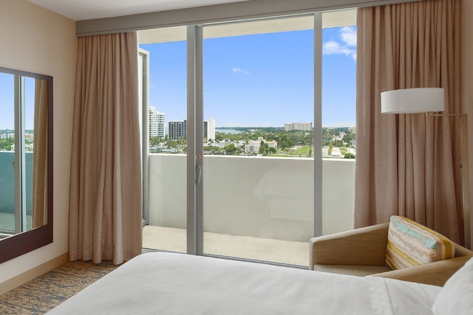 Imagen de la habitación del Hotel The Westin Sarasota. Foto 10