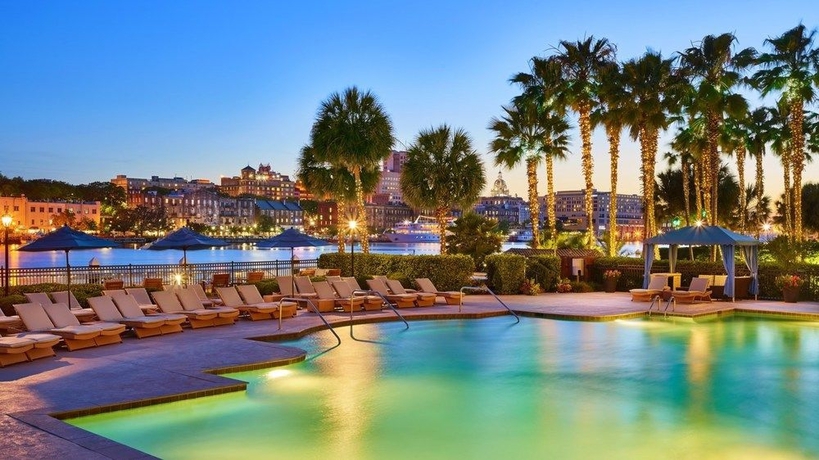 Imagen de la piscina del Hotel The Westin Savannah Harbor Golf Resort and Spa. Foto 16