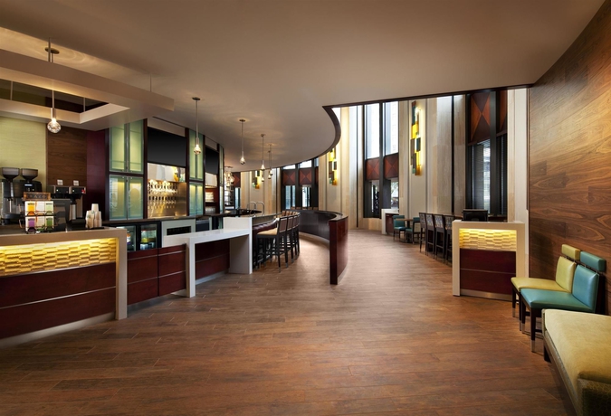 Imagen del bar/restaurante del Hotel The Westin Seattle. Foto 3