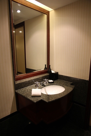Imagen de la habitación del Hotel The Westin Shenyang. Foto 2