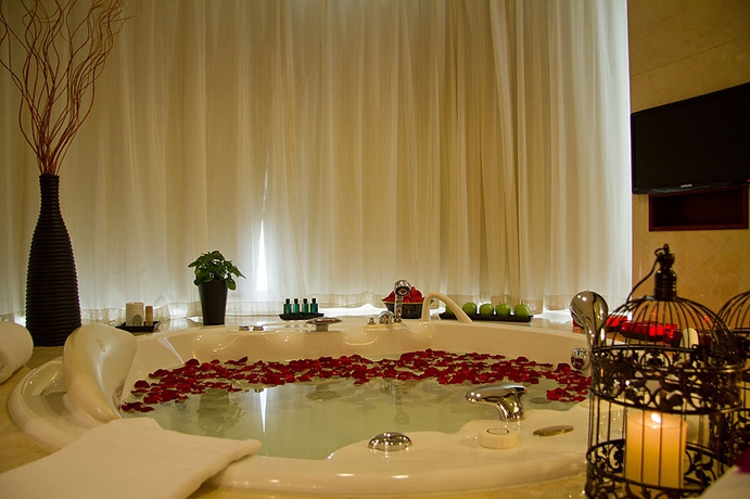 Imagen de la habitación del Hotel The Westin Shenyang. Foto 9