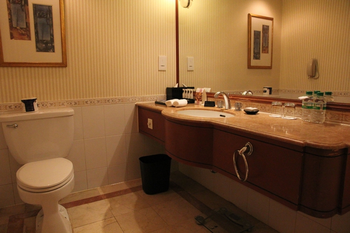 Imagen de la habitación del Hotel The Westin Shenyang. Foto 11