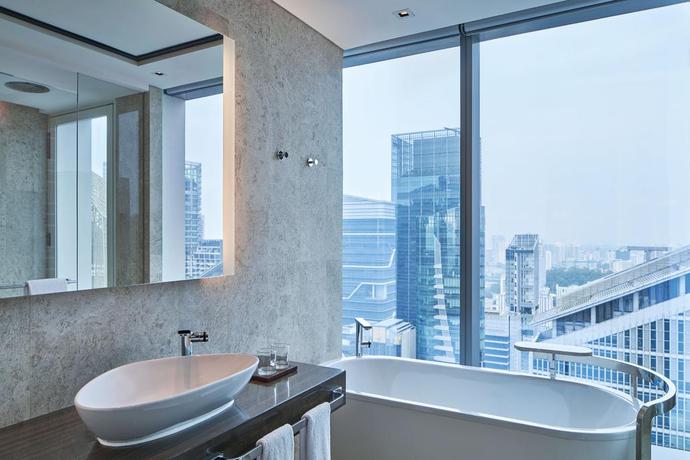 Imagen de la habitación del Hotel The Westin Singapore. Foto 6