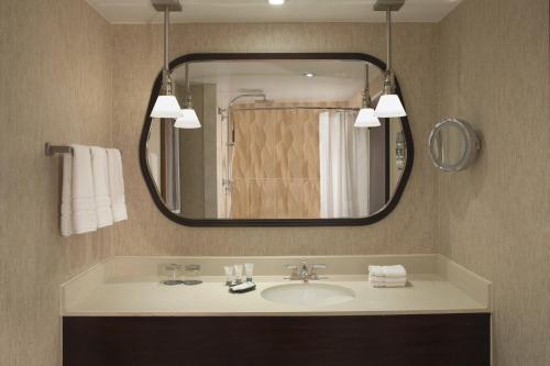 Imagen general del Hotel The Westin Southfield Detroit. Foto 5
