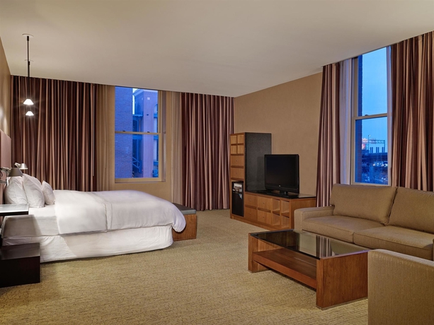 Imagen de la habitación del Hotel The Westin St. Louis. Foto 8