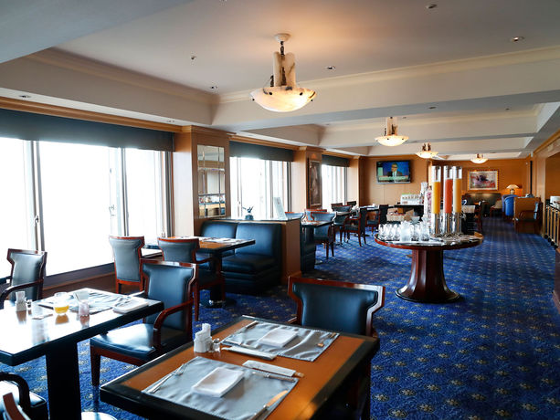 Imagen del bar/restaurante del Hotel The Westin Tokyo. Foto 3