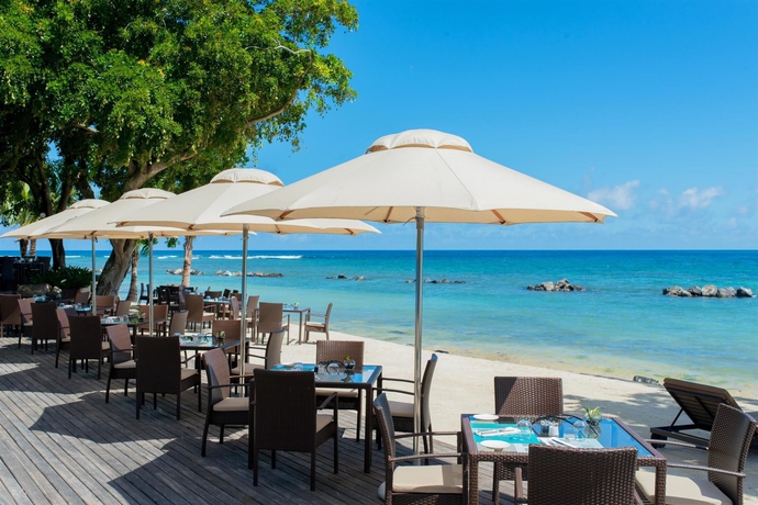 Imagen del bar/restaurante del Hotel The Westin Turtle Bay Resort and Spa, Mauritius. Foto 11