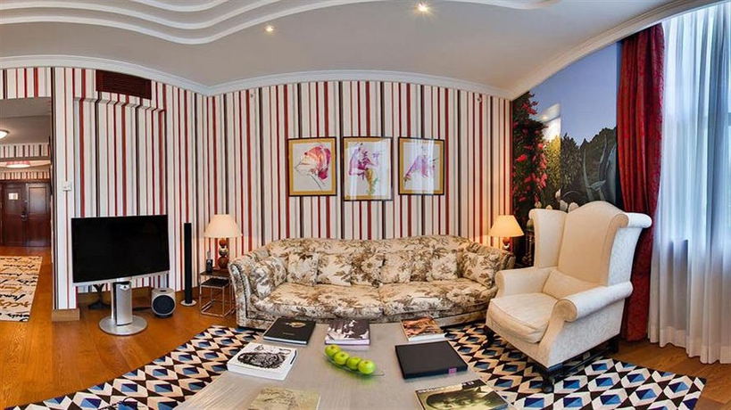 Imagen de los interiores del Hotel The Westin Valencia. Foto 11