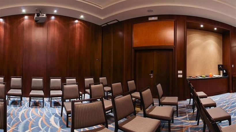 Imagen de los interiores del Hotel The Westin Valencia. Foto 14