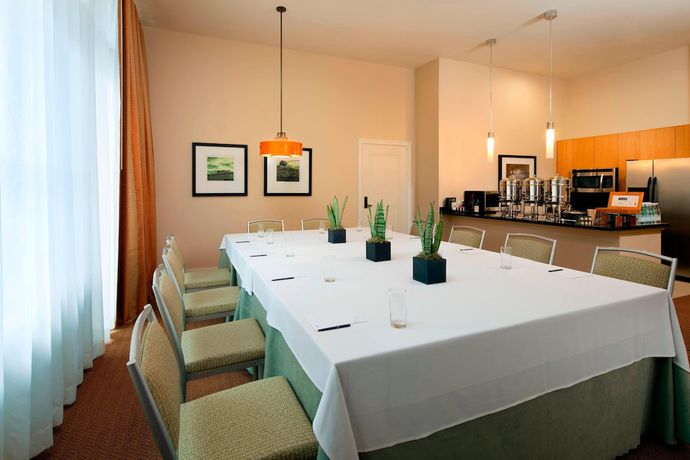 Imagen de la habitación del Hotel The Westin Verasa Napa. Foto 12