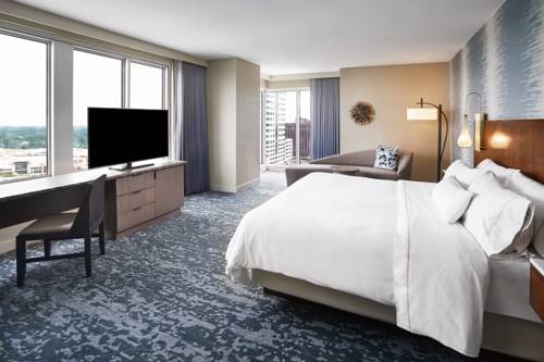 Imagen de la habitación del Hotel The Westin Virginia Beach Town Center. Foto 2
