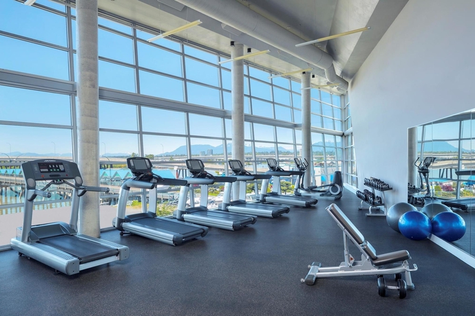 Imagen de los interiores del Hotel The Westin Wall Centre, Vancouver Airport. Foto 13