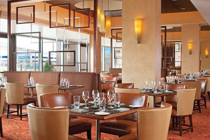 Imagen del bar/restaurante del Hotel The Westin Washington Dulles Airport. Foto 4