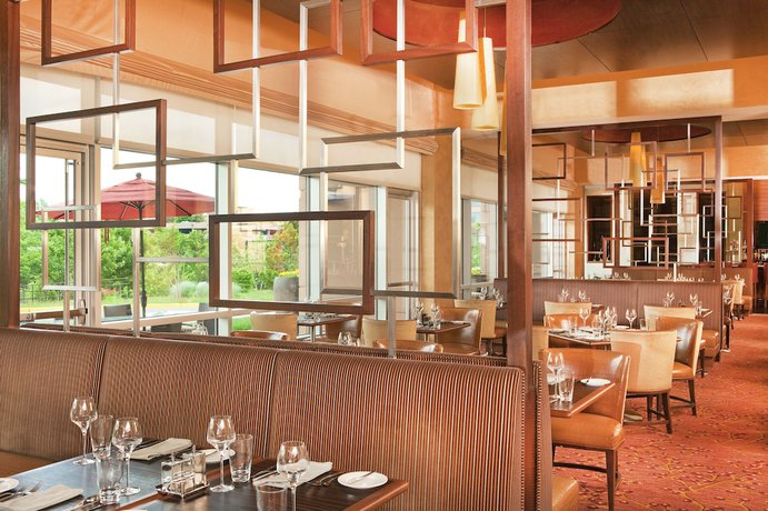 Imagen del bar/restaurante del Hotel The Westin Washington Dulles Airport. Foto 5