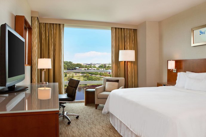 Imagen de la habitación del Hotel The Westin Washington Dulles Airport. Foto 12