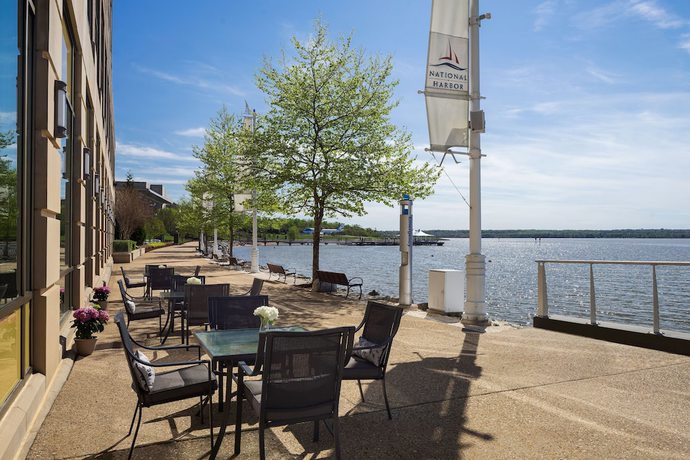Imagen del bar/restaurante del Hotel The Westin Washington National Harbor. Foto 3