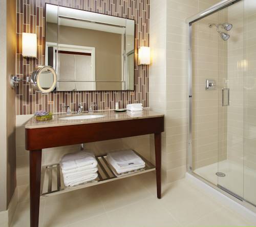 Imagen de la habitación del Hotel The Westin Wilmington. Foto 11
