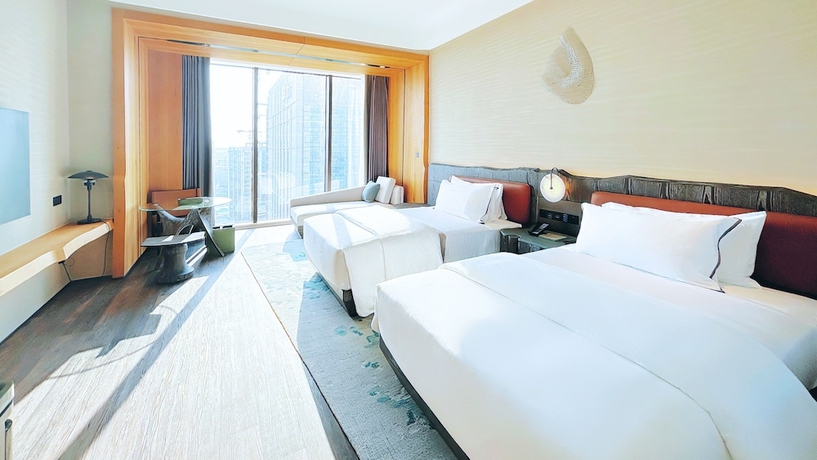 Imagen de la habitación del Hotel The Westin Yantai. Foto 13