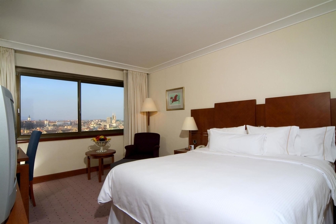 Imagen de la habitación del Hotel The Westin Zagreb. Foto 7