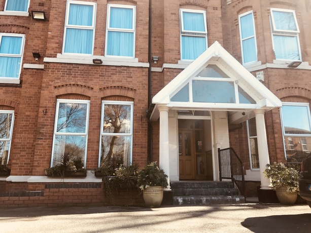 Imagen de los exteriores del Hotel The Westlynne and Apartments. Foto 14