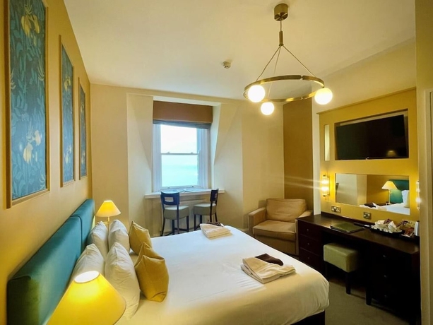 Imagen de la habitación del Hotel The Weston. Foto 6
