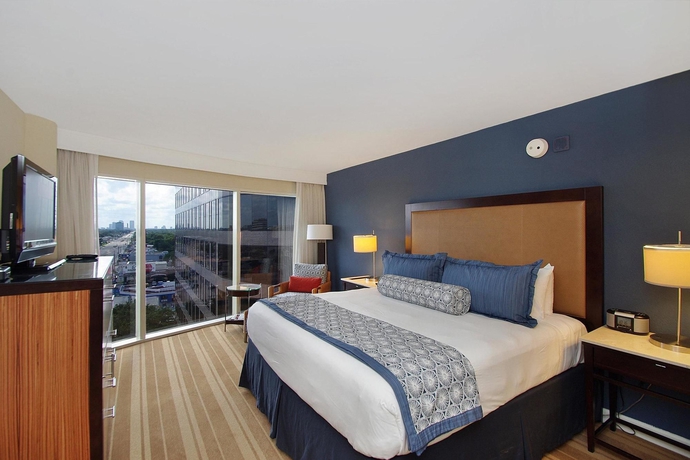 Imagen de los exteriores del Hotel The Westshore Grand, A Tribute Portfolio , Tampa. Foto 7