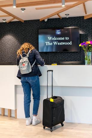 Imagen de los interiores del Hotel The Westwood, Galway. Foto 13