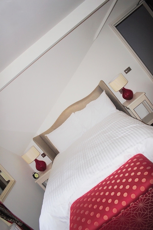 Imagen de la habitación del Hotel The Wheatley Arms. Foto 12