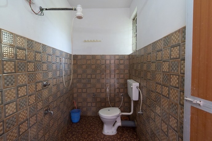 Imagen de la habitación del Hotel The Whispering Lake Resorts. Foto 18