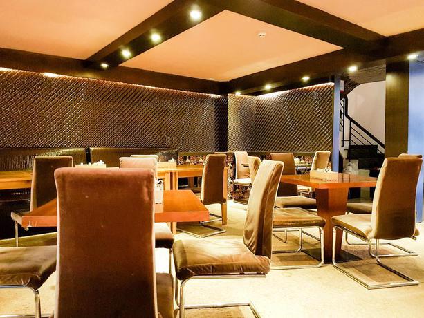 Imagen de los interiores del Hotel The White 8A Thai Van Lung. Foto 6