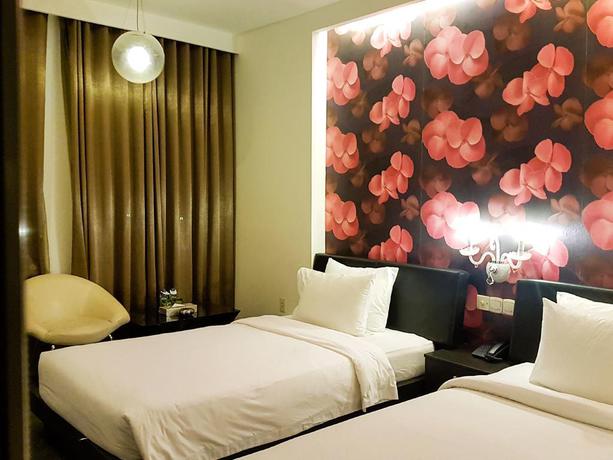 Imagen de la habitación del Hotel The White 8A Thai Van Lung. Foto 4