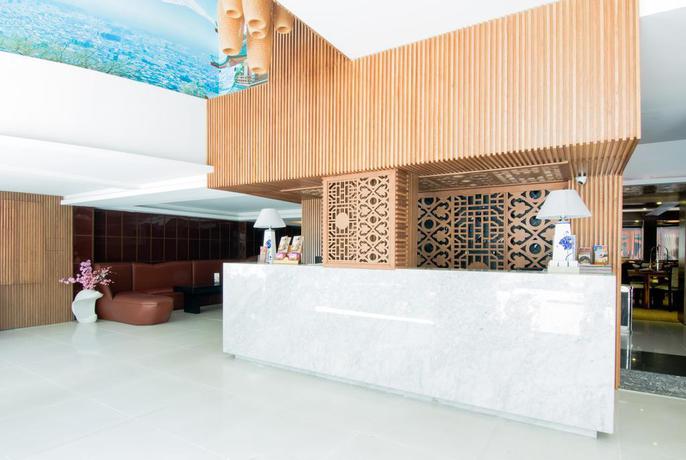 Imagen de los interiores del Hotel The White 8A Thai Van Lung. Foto 7