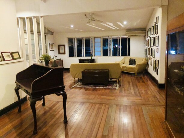 Imagen general del Hotel The White BandB Bacolod. Foto 1