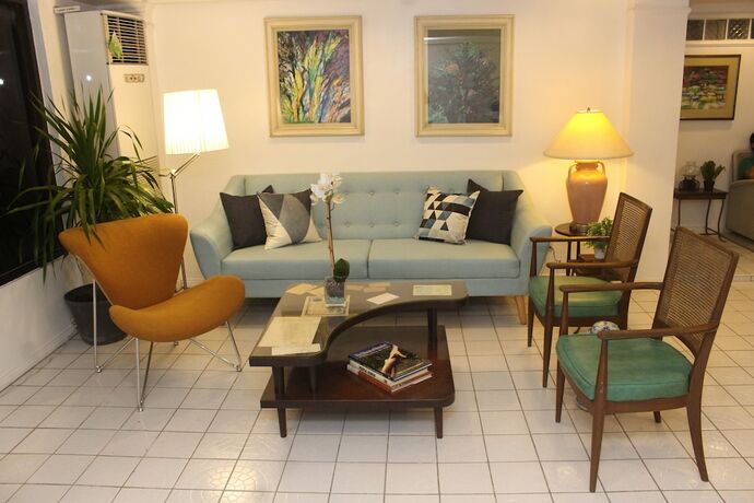 Imagen general del Hotel The White BandB Bacolod. Foto 7