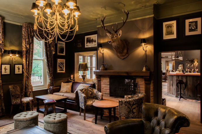 Imagen del bar/restaurante del Hotel The White Buck. Foto 2