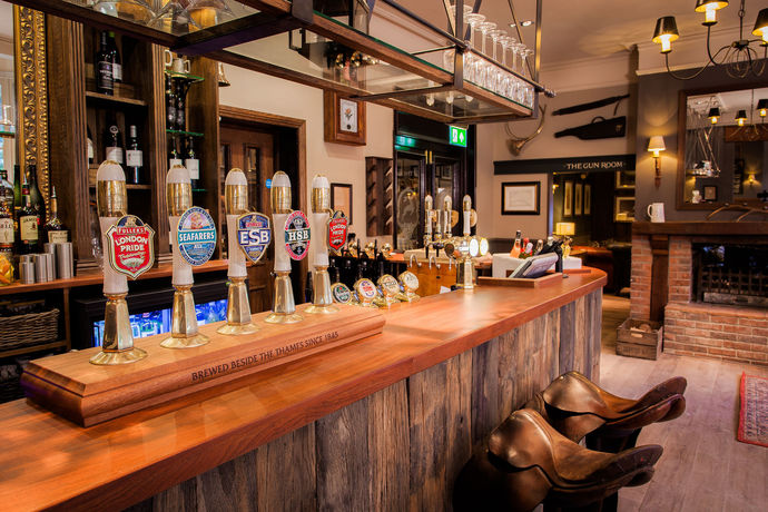 Imagen del bar/restaurante del Hotel The White Buck. Foto 4