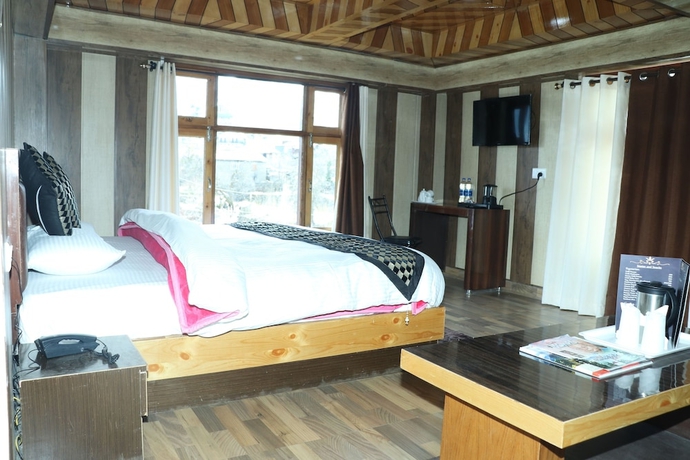 Imagen de la habitación del Hotel The White Castle, Kalpa. Foto 8