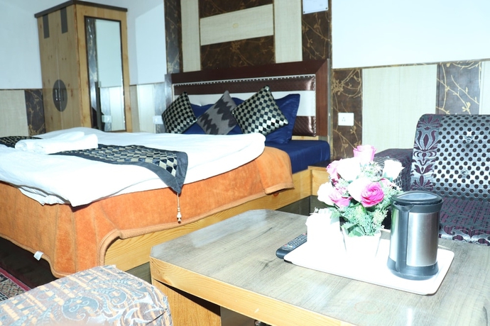 Imagen de la habitación del Hotel The White Castle, Kalpa. Foto 12