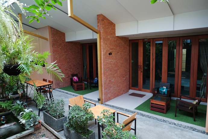 Imagen de los exteriores del Hotel The White Elephant Home. Foto 15