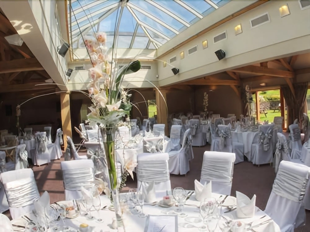 Imagen de los interiores del Hotel The White Hart, Oldham. Foto 18