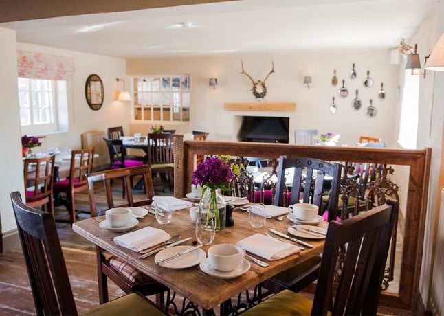 Imagen de la habitación del Hotel The White Hart, Overton. Foto 7