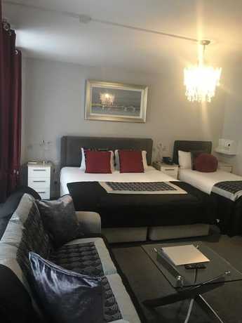 Imagen de la habitación del Hotel The White Hart, St Austell. Foto 10